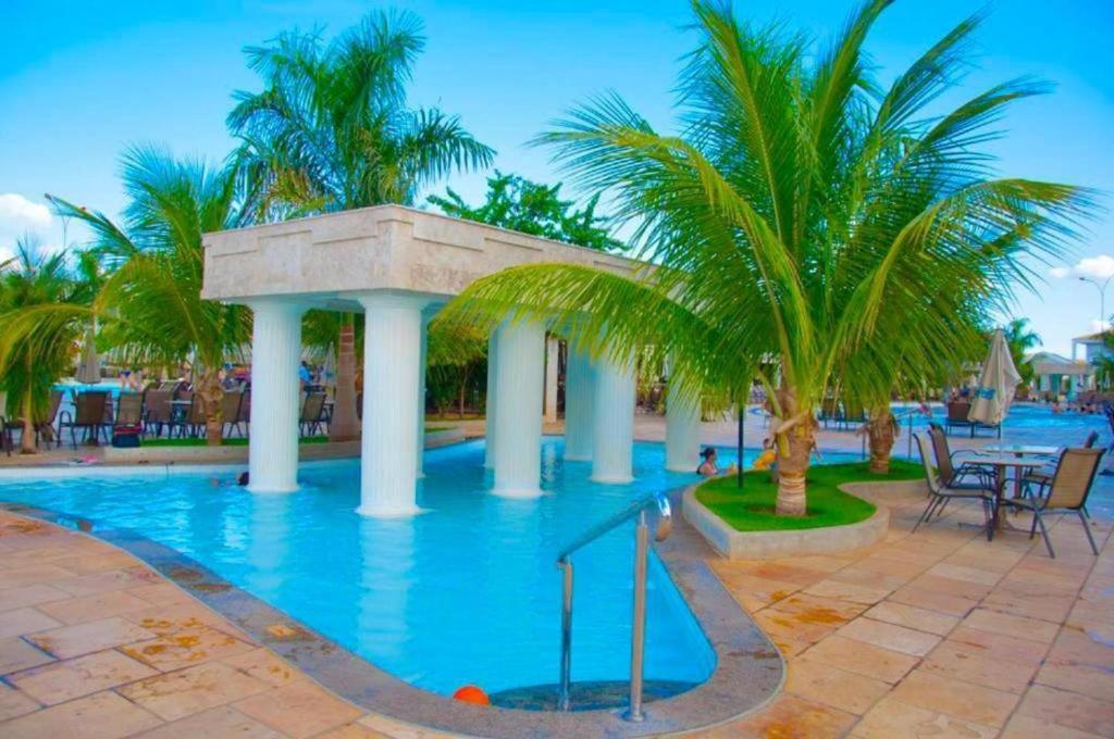 Lacqua Diroma Apartamento Completo Com Fogao, Geladeira, Micro-Ondas, Piscina 24H, Acomoda Ate 5 Pessoas Caldas Novas Zewnętrze zdjęcie