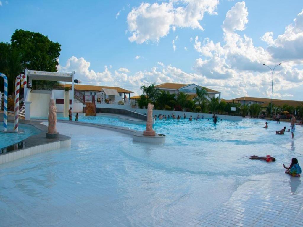Lacqua Diroma Apartamento Completo Com Fogao, Geladeira, Micro-Ondas, Piscina 24H, Acomoda Ate 5 Pessoas Caldas Novas Zewnętrze zdjęcie